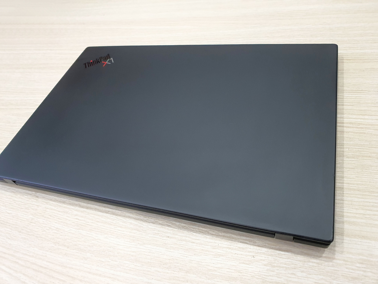 laptop lenovo thinkpad x1 carbon gen 8